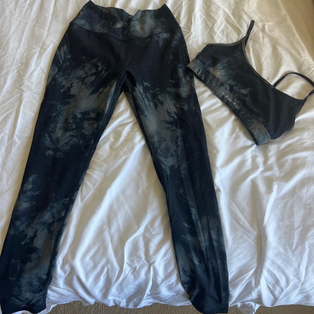 Alphalete workout set